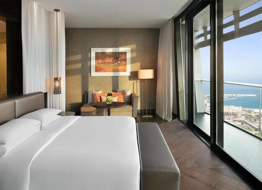 Grand Hyatt Abu Dhabi Hotel and Residences Emirates Pearl 3